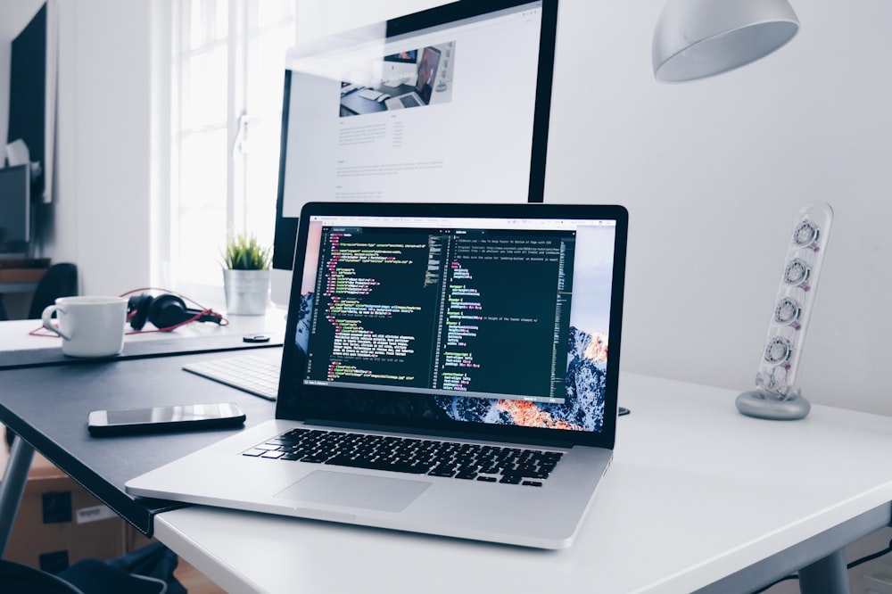 Web and Mobile Apps